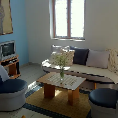 Apartments Leona & David Malinska Room photo